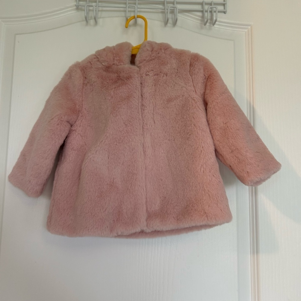Old Navy Toddler Pink Faux Fur Hooded Coat – Size 12-18M